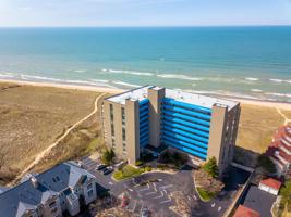 100 Lakeshore Drive