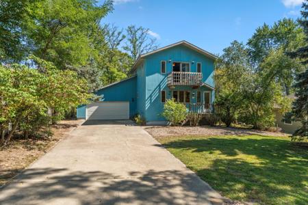 225 Warren Road