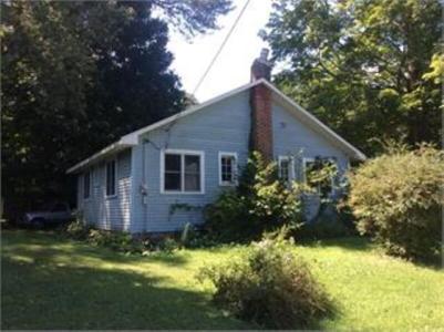 7043 E Lake Park