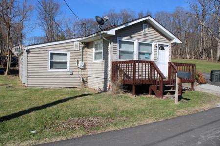 7104 W 132nd Place