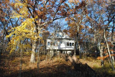 120 E Beachview Avenue