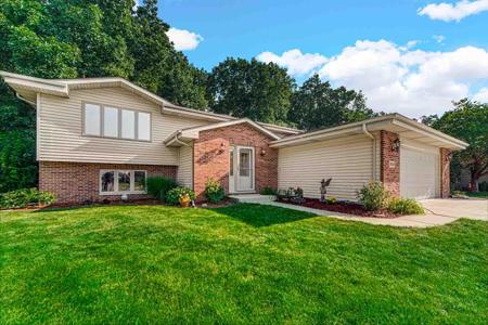 3030 Emerald Drive