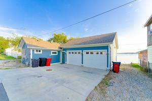 7617 Lake Shore Drive