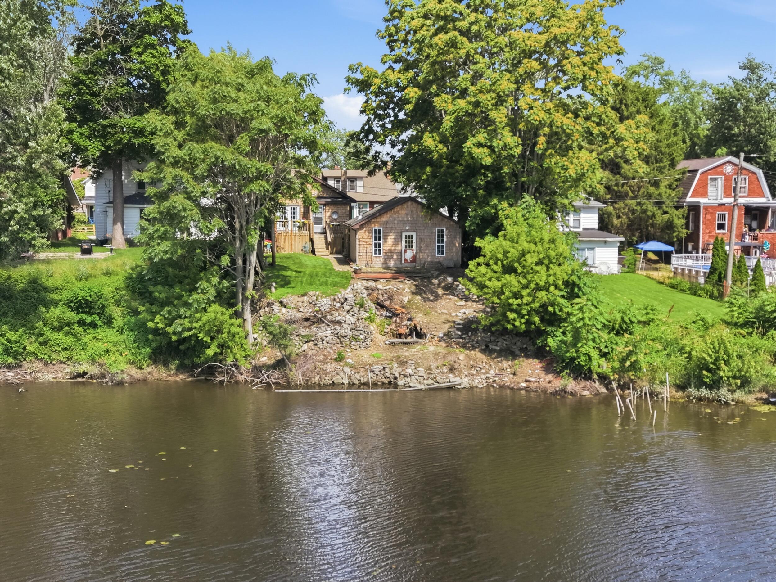 Image 1 Image 1