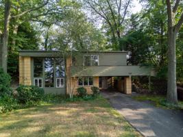 2935 Ridge Road