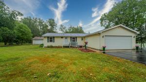 7751 N Oriole Lane