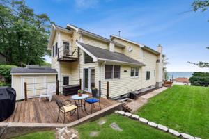 2961 Lake Shore Drive