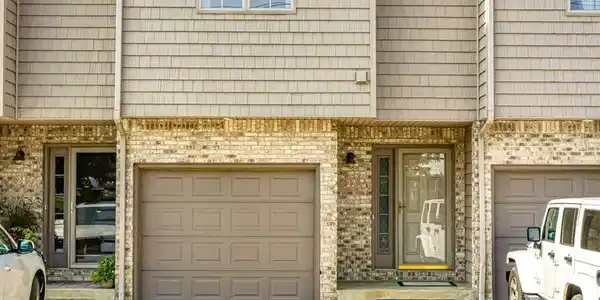 22 Northshore Drive