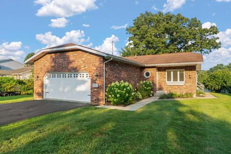 1603 Sunnyslope Drive