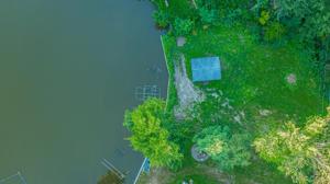1021 N Lakeview Drive