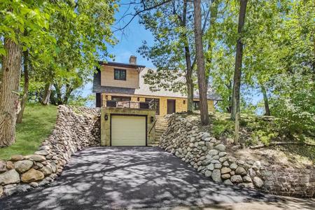 24 Circle Drive