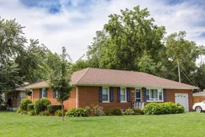 1602 Brookview Court