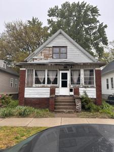 1511 W 10th St.