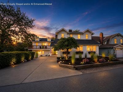 208 Lakeshore Drive