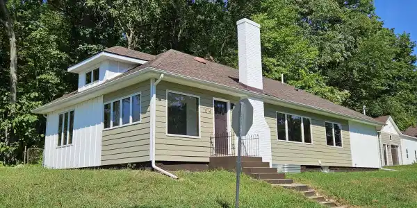 7014 N Bungalow Drive