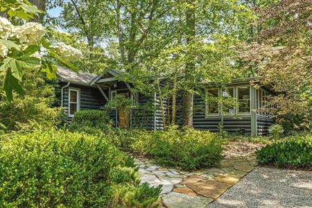 405 Groveland Drive