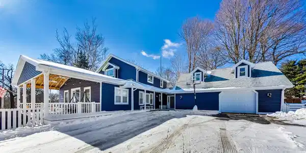 358 Holton Road