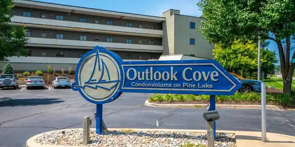 414 Outlook Cove Drive