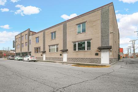 2200 E 138th Street