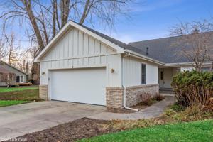 8 Royal Troon Drive