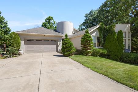 199 Amhurst Place