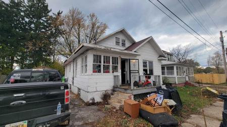 121 Claire Street