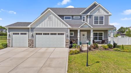 2207 Mary Lane