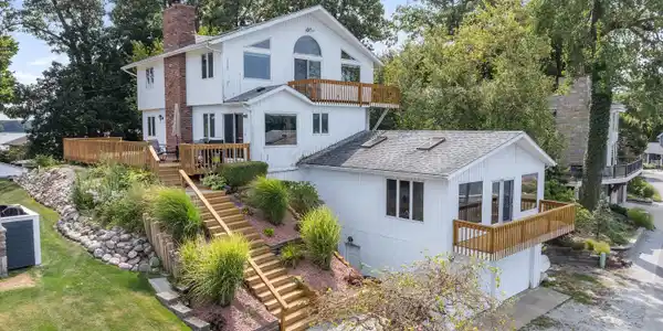 380 Oak Drive