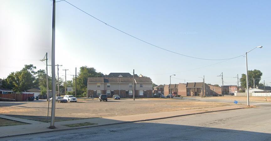 Image 4 Image 4