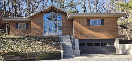 2 Cedar Court