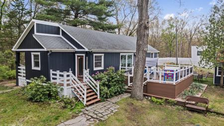 221 Shady Oak Drive