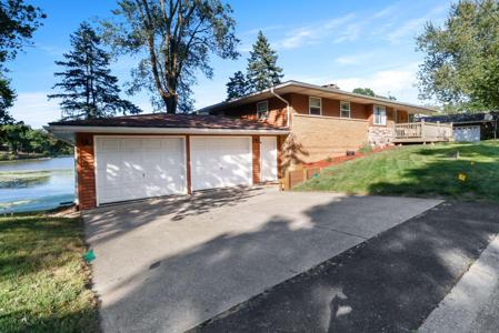 1020 W 7th Place