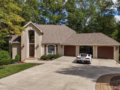 1003 Woodcrest Court