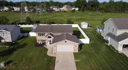 1115 Lakeside Drive