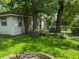 8104 W 127th Lane