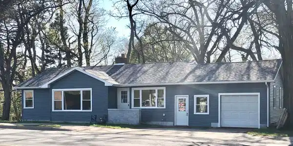 706 Pine Lake Avenue