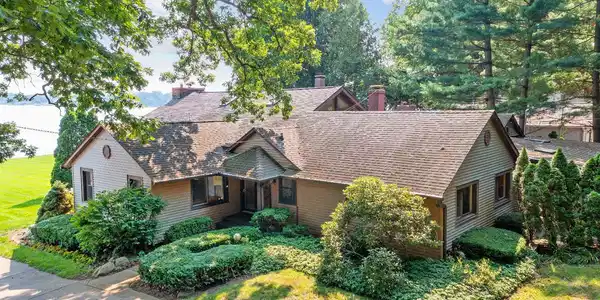 625 Waverly Road