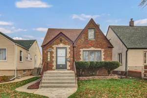 1425 Amy Court