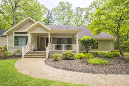 3539 Calumet Trail