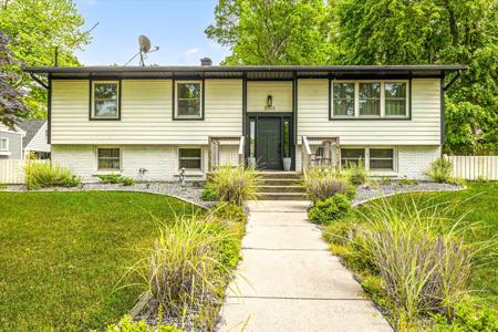 2203 Florimond Drive