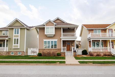 1514 Center Street