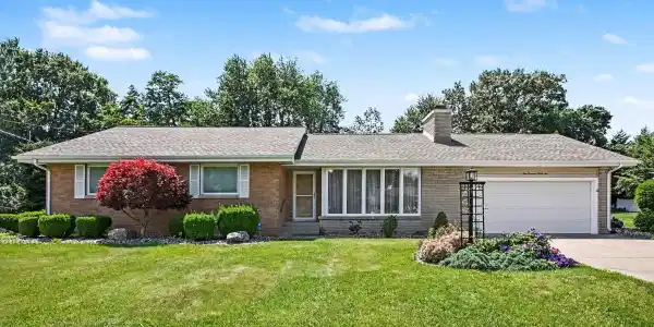 136 Country Club Drive
