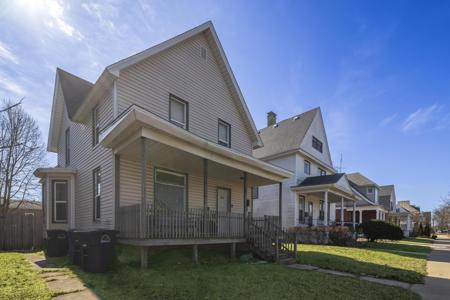 317 E 7th Street