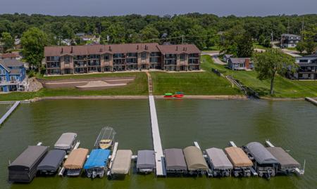 8125 Lake Shore Drive