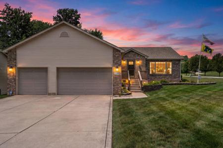 12806 Fawn Court