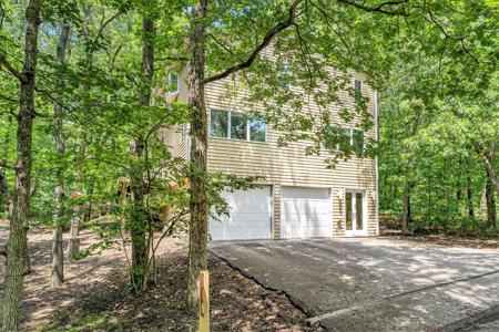 116 E Neptune Avenue