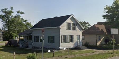 611 W 9th Street