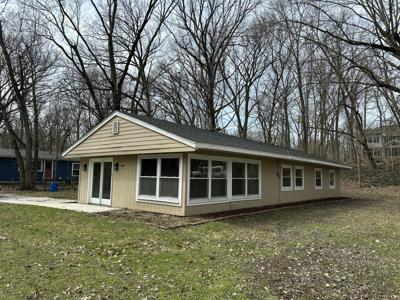 4609 Bear Lane