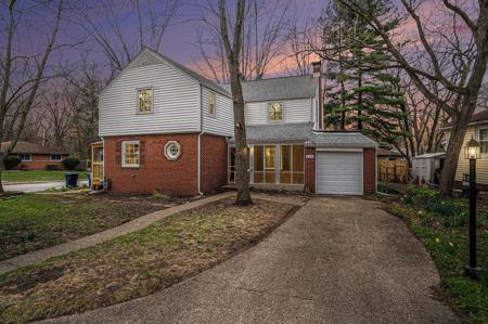 138 N Howard Court