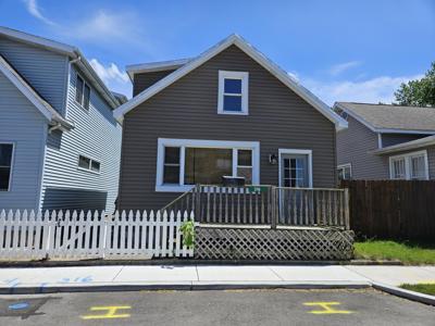 316 W 11th Street